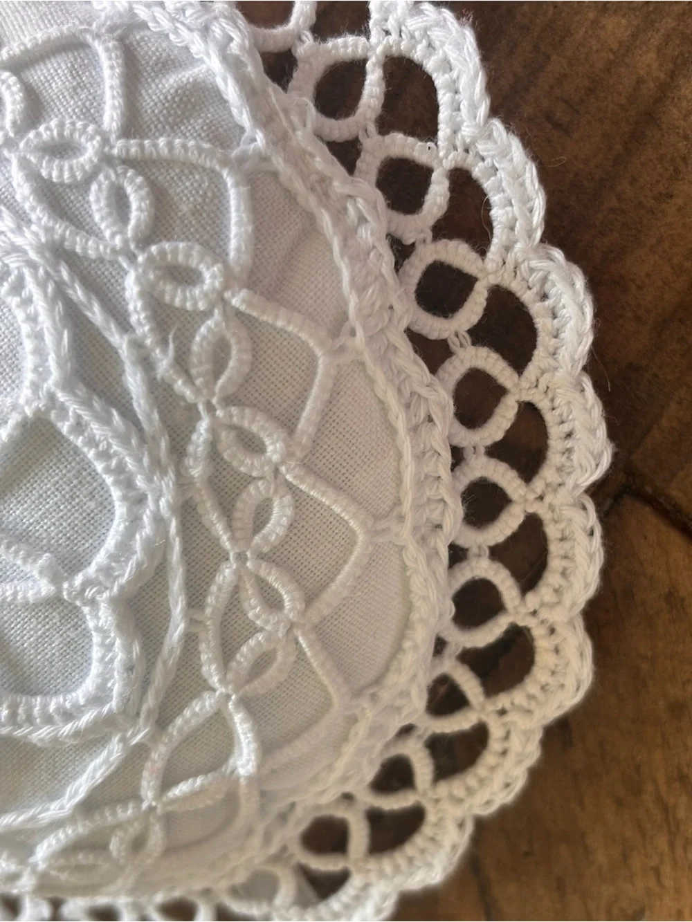 VINTAGE CROCHETED HANDMADE WEDDING RING PILLOW